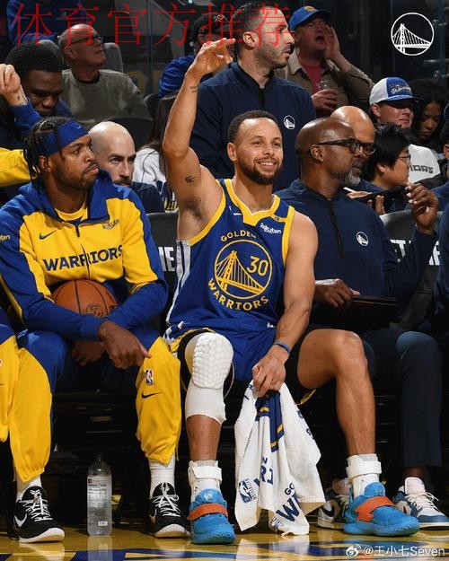 常规赛12月13日：森林狼VS勇士 库里集锦